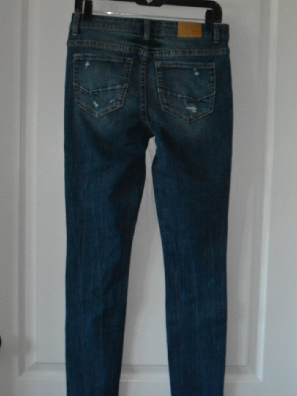 BKE Payton Universal Fit Mid Rise Skinny Fit Women's size 27x31 1/2 - Picture 2 of 8